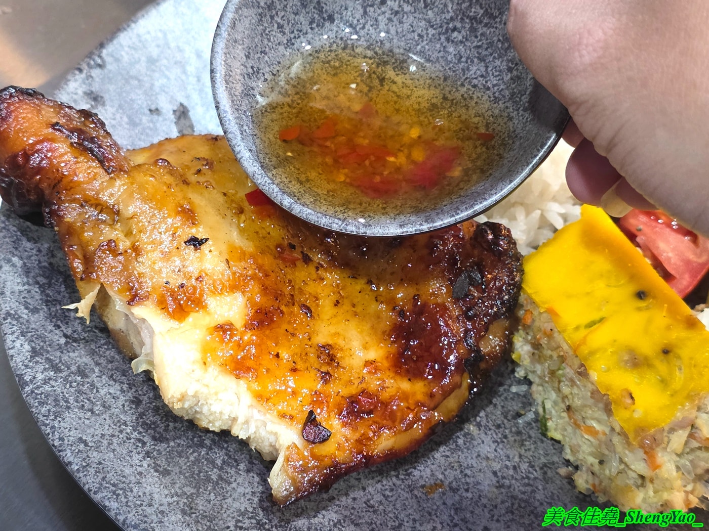 [台中梧棲]HẺM 115 – 海線新開幕質感越南料理，牛肉河粉很好吃，價格有點貴。