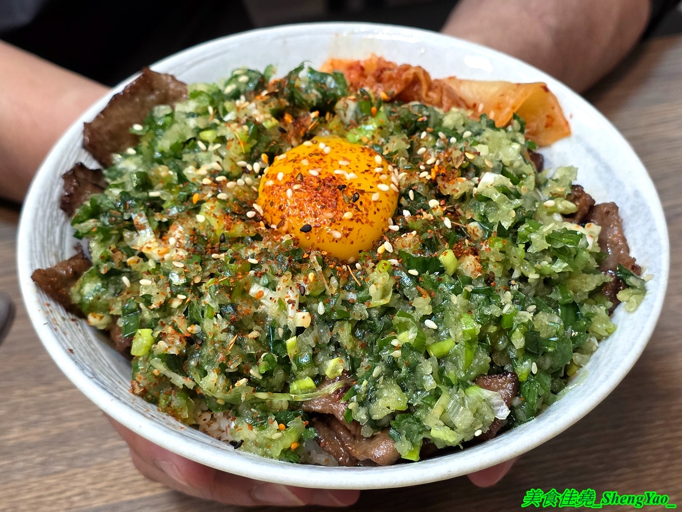 [台中沙鹿]十勝嵐 沙鹿店 – 沙鹿學生超級愛店，咖哩飯和丼飯是主打，爆炸肉量炸雞咖哩超浮誇，加飯加麵免費，內用還提供免費飲料。