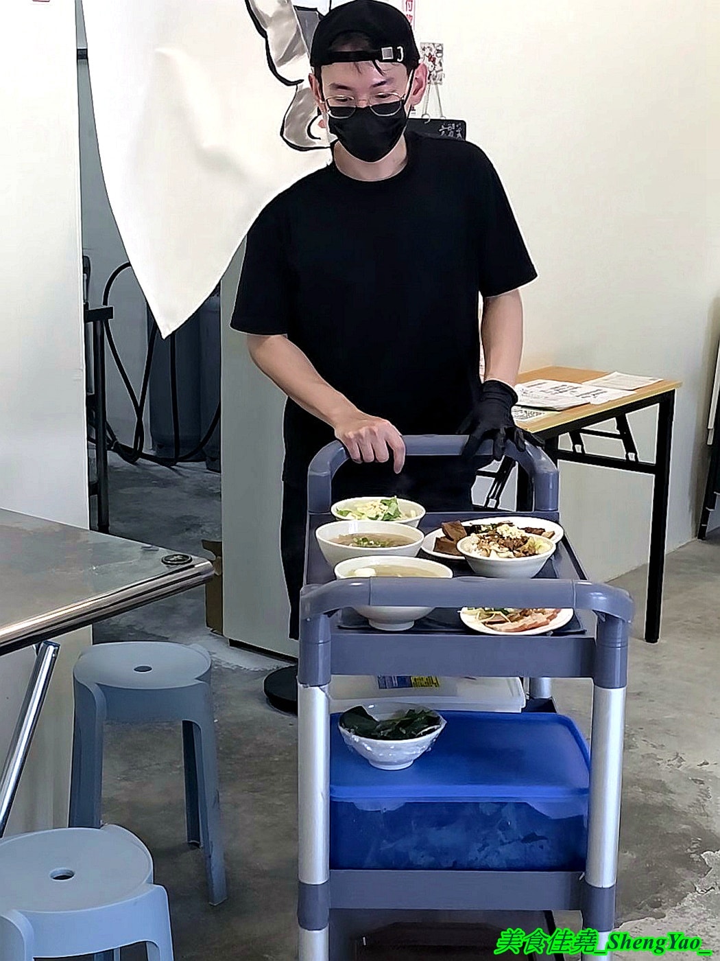 [台中梧棲]福成麵館 – 海線新開幕的一個人小麵館，年輕老闆一人HOLD住全店，麵點看似樸實但有特色，滷味很強，絕對要點。