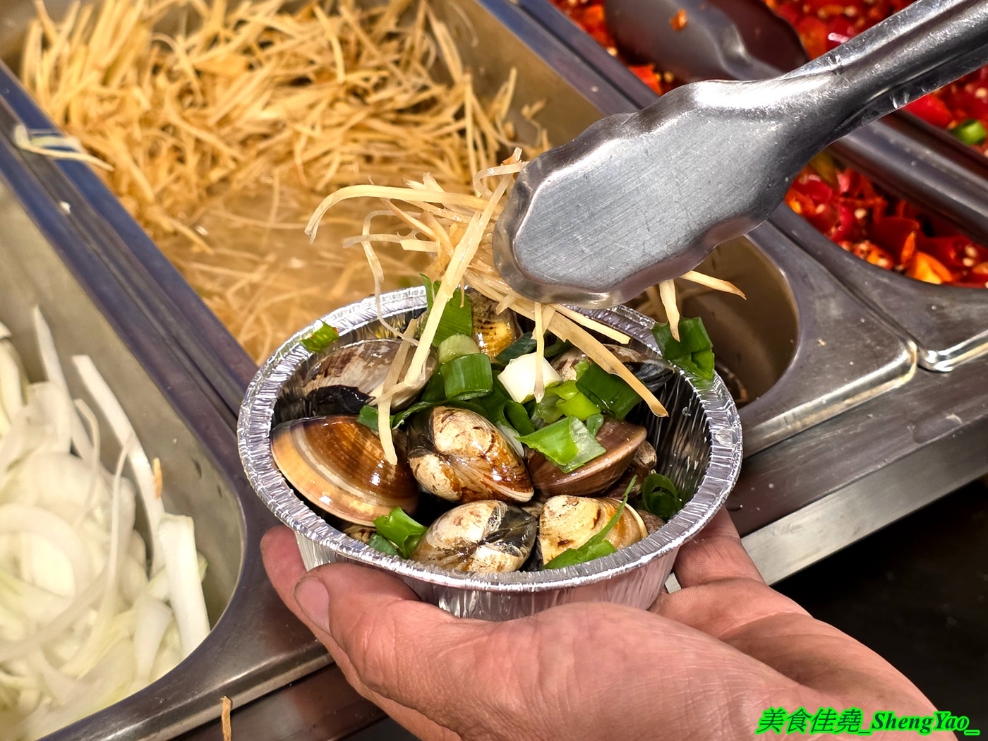[台中沙鹿]乳牛牧場 – 台中海線國際化的戶外碳烤吃到飽景觀餐廳，很常有外國人來吃，自助區東西豐富多樣，平日一人569元，特定時段甚至不用500元，可以3小時無限吃到飽，C/P值有夠頂。