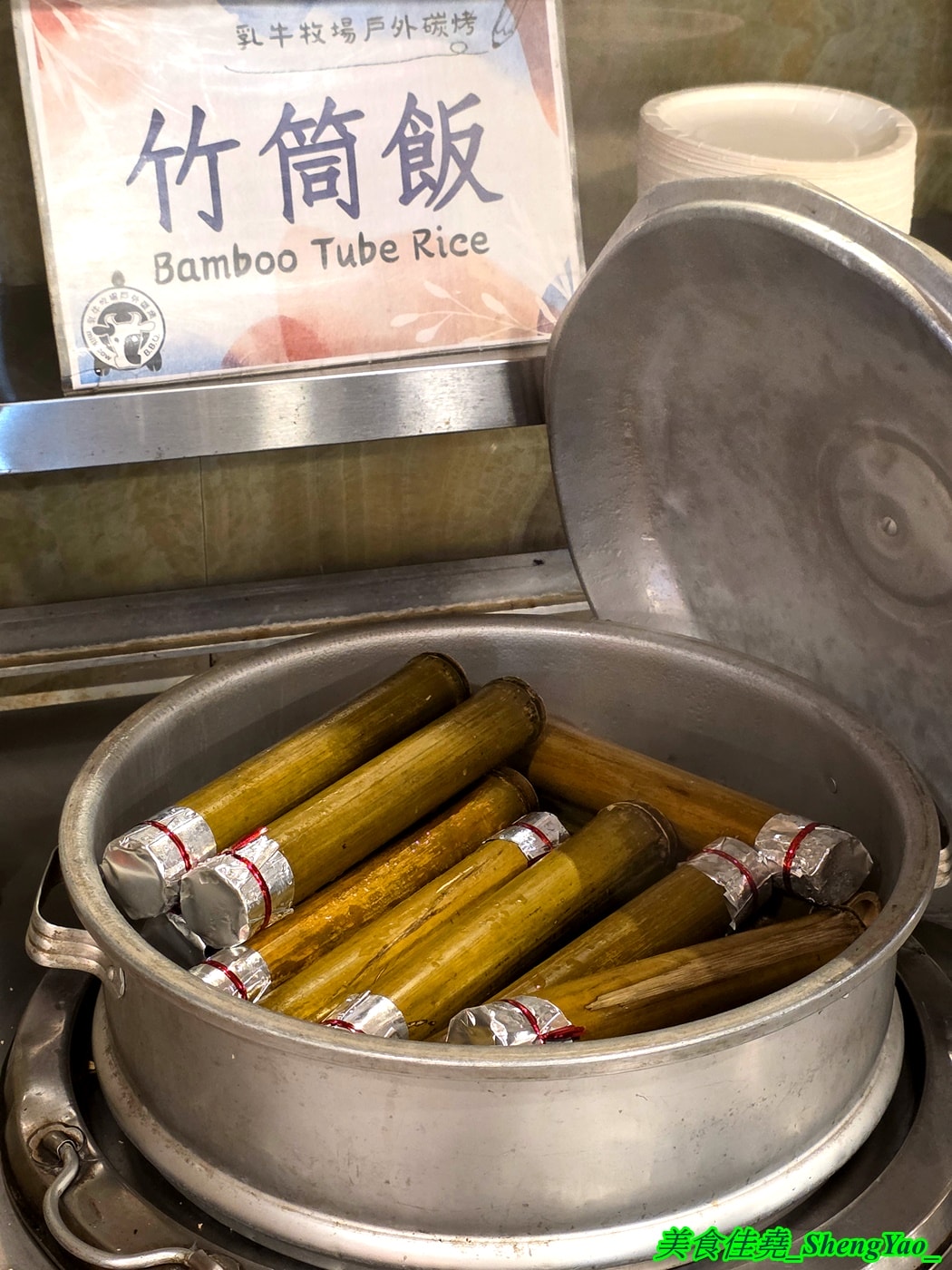 [台中沙鹿]乳牛牧場 – 台中海線國際化的戶外碳烤吃到飽景觀餐廳，很常有外國人來吃，自助區東西豐富多樣，平日一人569元，特定時段甚至不用500元，可以3小時無限吃到飽，C/P值有夠頂。