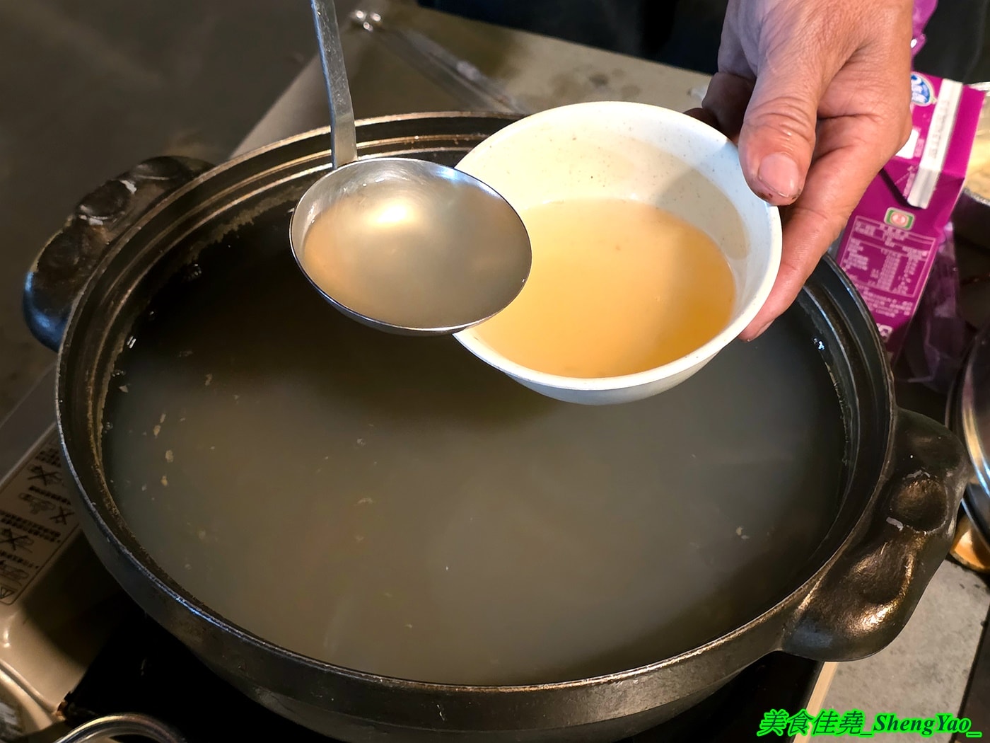 [台中沙鹿]乳牛牧場 – 台中海線國際化的戶外碳烤吃到飽景觀餐廳，很常有外國人來吃，自助區東西豐富多樣，平日一人569元，特定時段甚至不用500元，可以3小時無限吃到飽，C/P值有夠頂。