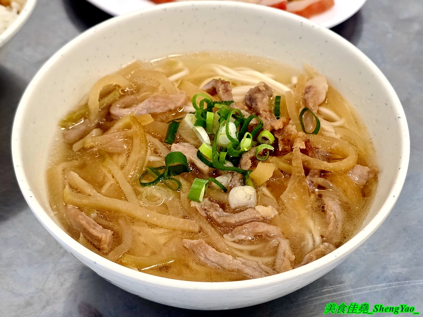 [台中梧棲]福成麵館 – 海線新開幕的一個人小麵館，年輕老闆一人HOLD住全店，麵點看似樸實但有特色，滷味很強，絕對要點。