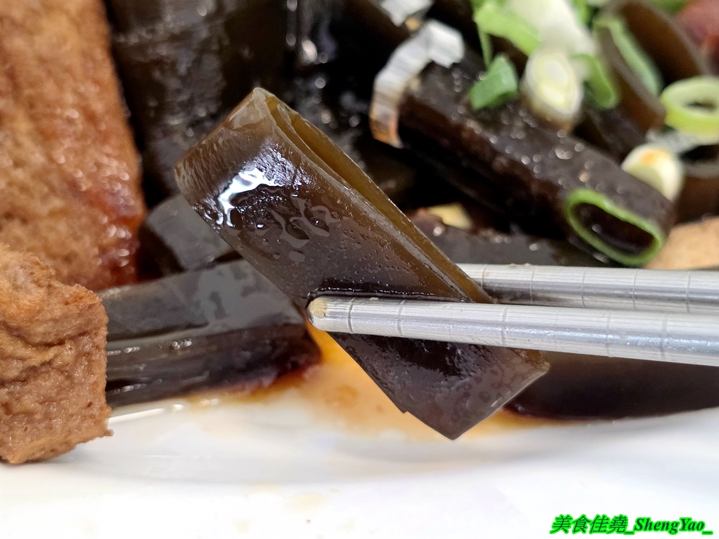[台中梧棲]福成麵館 – 海線新開幕的一個人小麵館，年輕老闆一人HOLD住全店，麵點看似樸實但有特色，滷味很強，絕對要點。
