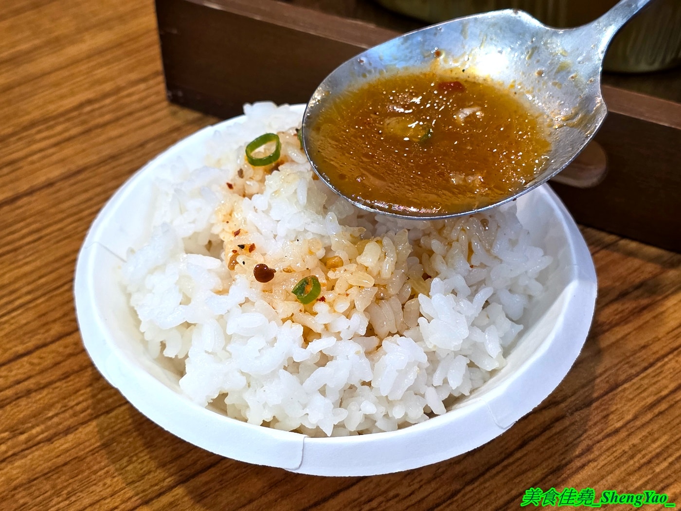 [台中沙鹿]錫遊記 – 海線罕見的錫紙燒料理，有兩種口味和多種肉類海鮮食材可選擇搭配，料多豐富，最低只要128元，內用還有免費白飯飲料。