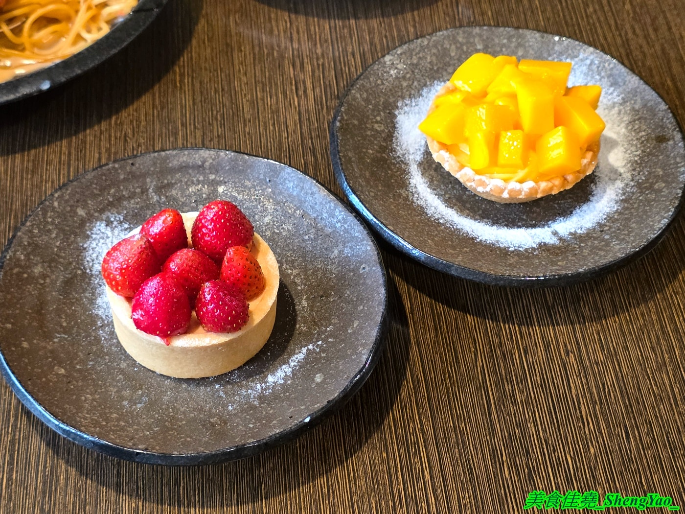 [台中北區]高沐 Pasta&Steak – 台中必吃的義大利麵，口味獨特用料有創意，主菜可自由搭配，廢墟風裝潢很有特色，一個人來吃還有打折喔。