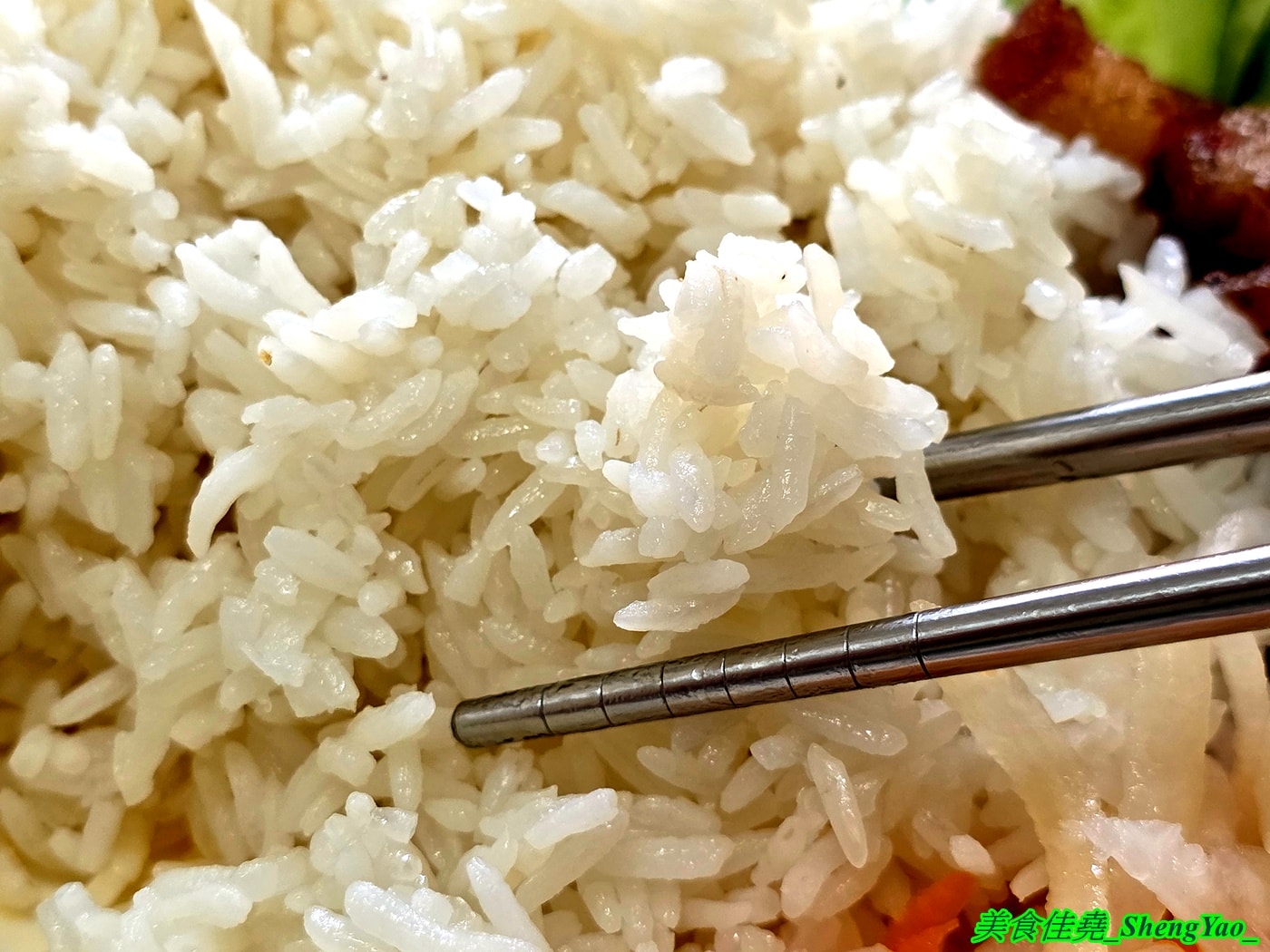 [台中沙鹿]秀秀越南料理 – 海線又多了一間餐點有特色的越南料理，居然還有越南版的韓國部隊鍋拉麵，價位幾乎都在80-120元之間，內用還有冰涼冬瓜茶喝到飽。