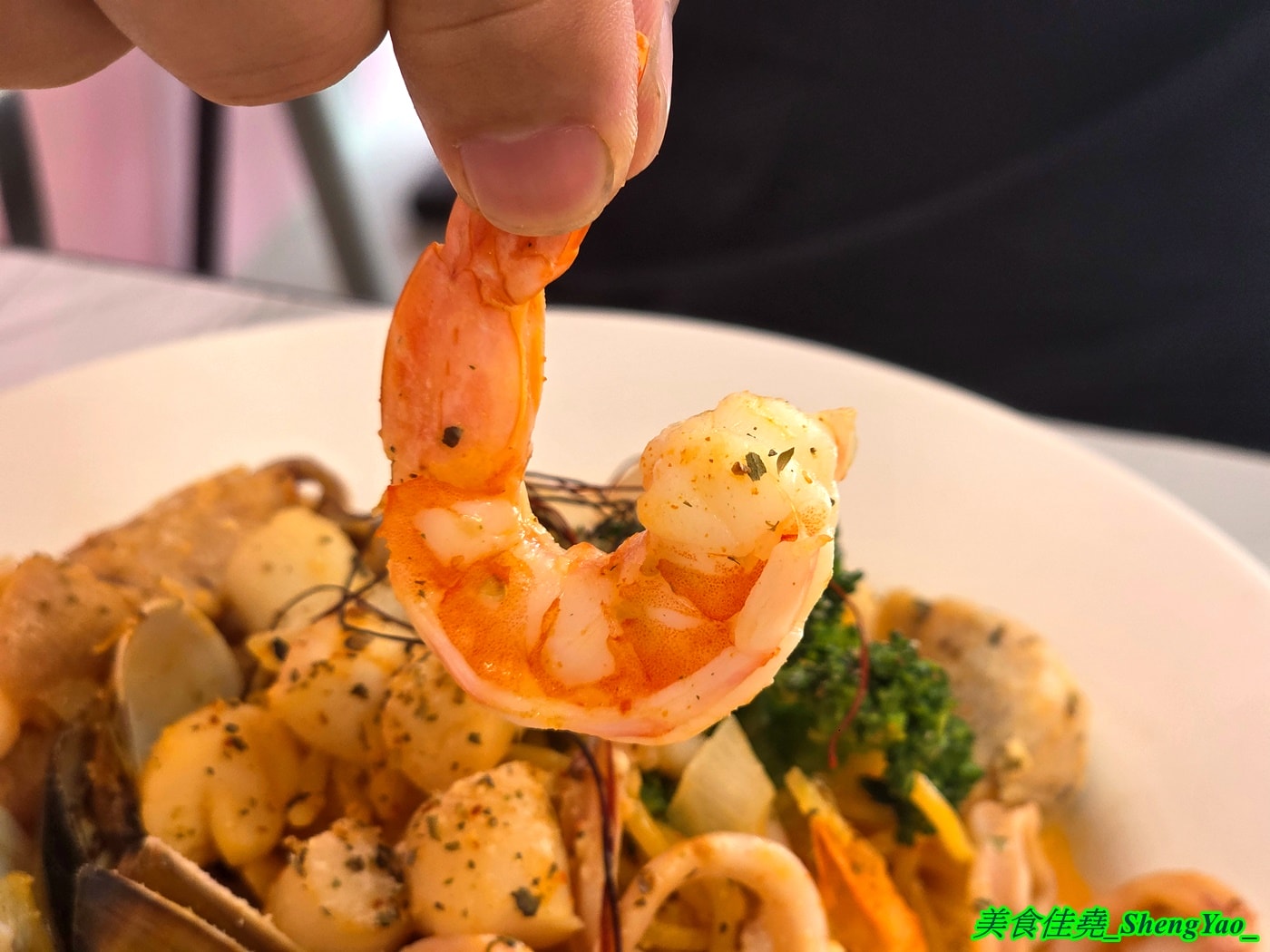 [台中梧棲]榛莀pasta – 主打親子餐廳的好吃義大利麵燉飯，店內有兒童遊戲區，平日用餐不限時，大人吃得開心，小朋友也可以玩得很盡興。