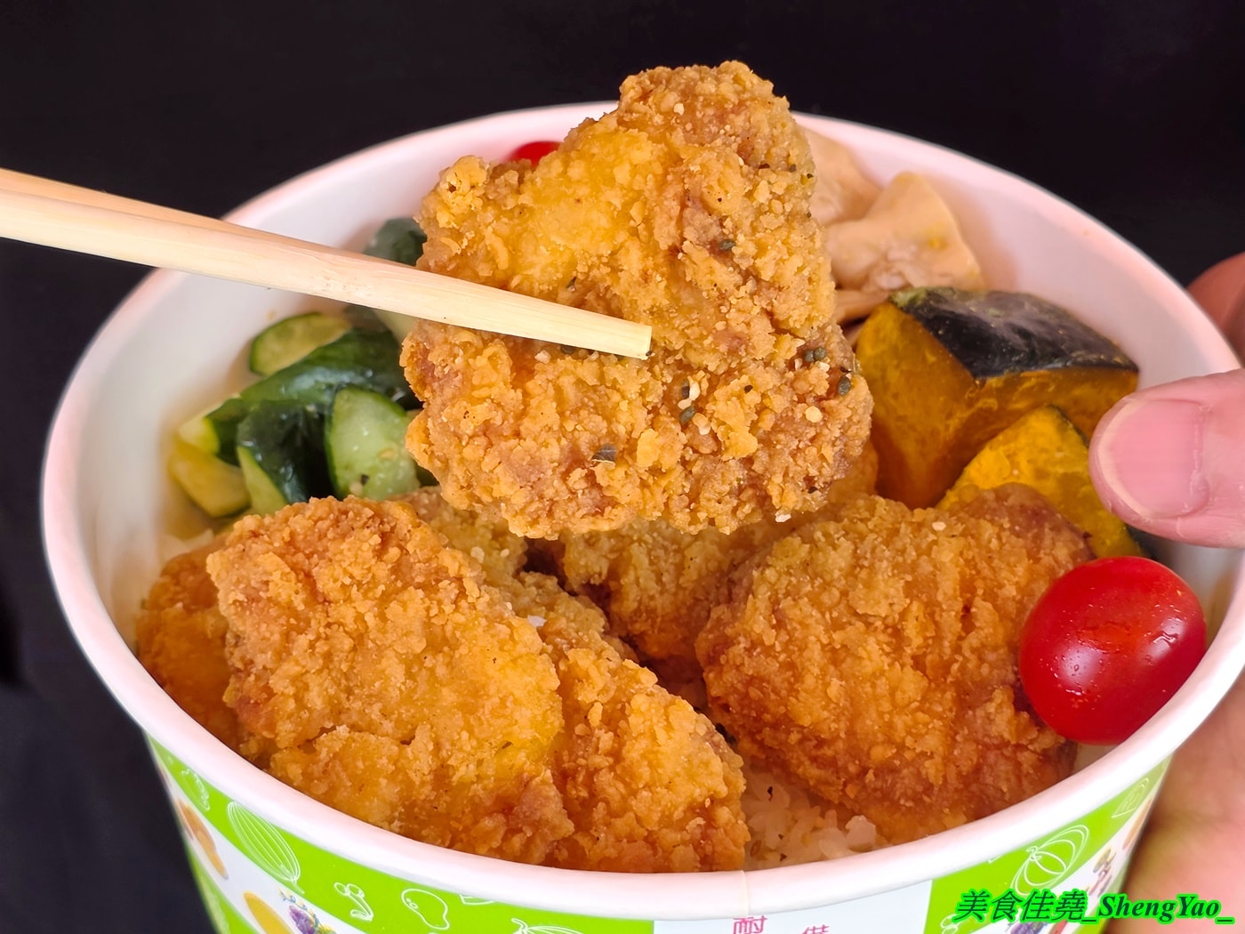 [台中沙鹿]欣和日式餐盒 – 每天只賣兩小時的海線人氣餐盒，新推出現煮和風餐，大推蓋飯系列，料多實在又好吃，只賣100元好佛心。