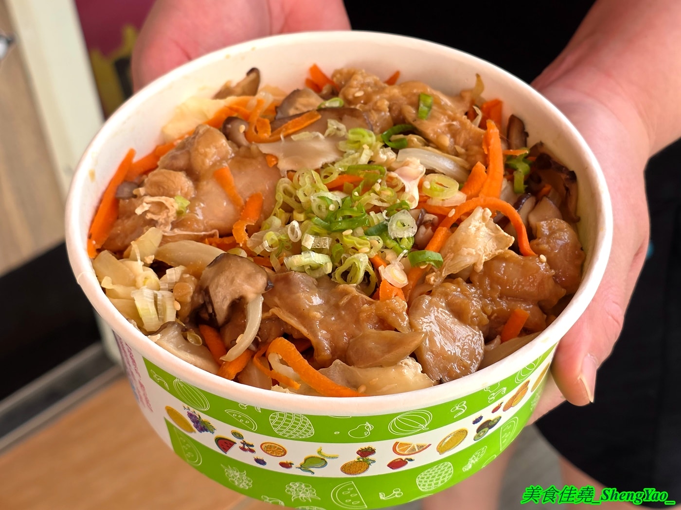 [台中沙鹿]欣和日式餐盒 – 每天只賣兩小時的海線人氣餐盒，新推出現煮和風餐，大推蓋飯系列，料多實在又好吃，只賣100元好佛心。