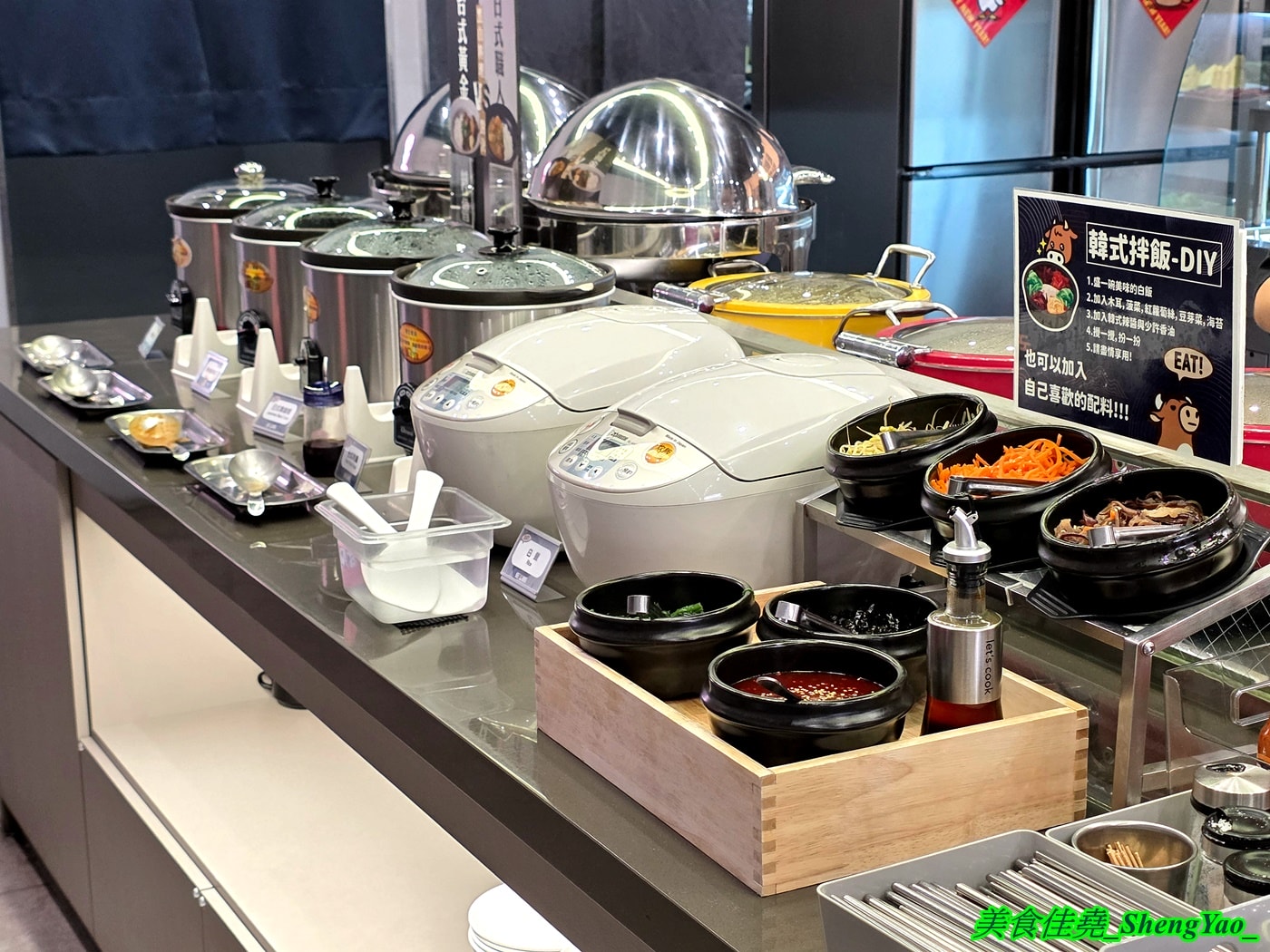 [台中西屯]牛室炙燒牛排 中科玉門店 – 被牛排耽誤的自助BUFFET，排餐389元起超豐富自助吧吃到飽，新增現烤雞蛋糕和手工豆花。