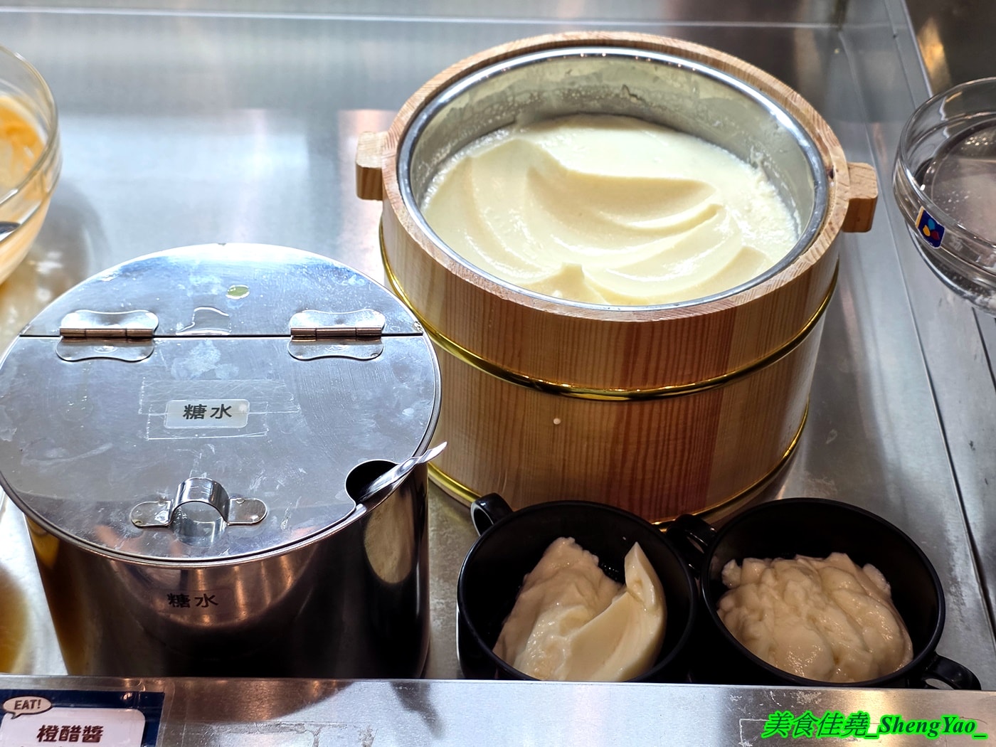 [台中西屯]牛室炙燒牛排 中科玉門店 – 被牛排耽誤的自助BUFFET，排餐389元起超豐富自助吧吃到飽，新增現烤雞蛋糕和手工豆花。