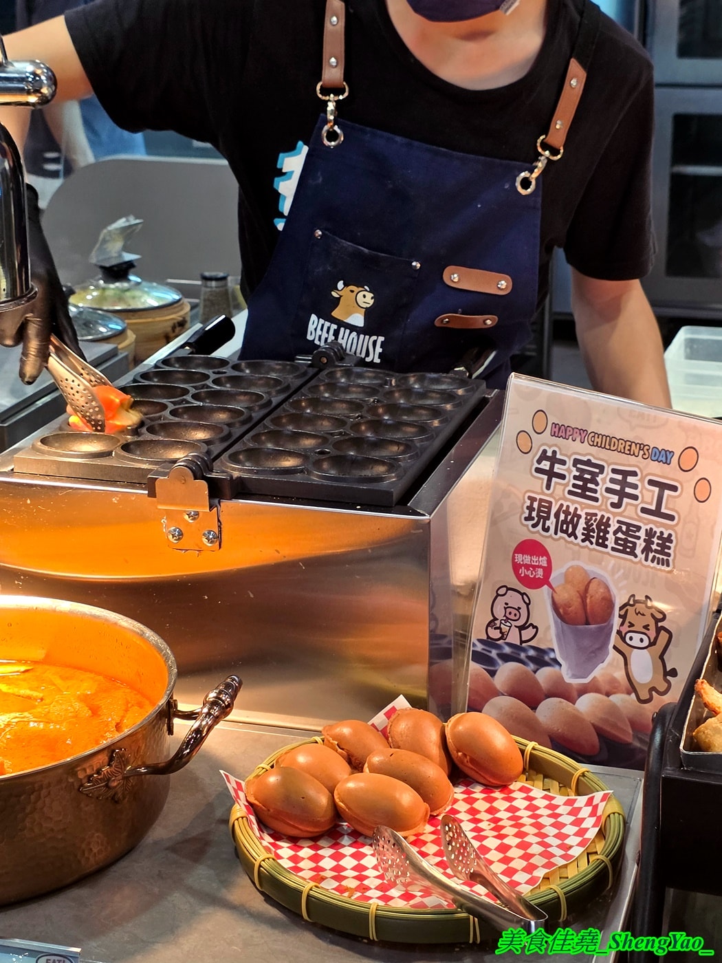 [台中西屯]牛室炙燒牛排 中科玉門店 – 被牛排耽誤的自助BUFFET，排餐389元起超豐富自助吧吃到飽，新增現烤雞蛋糕和手工豆花。