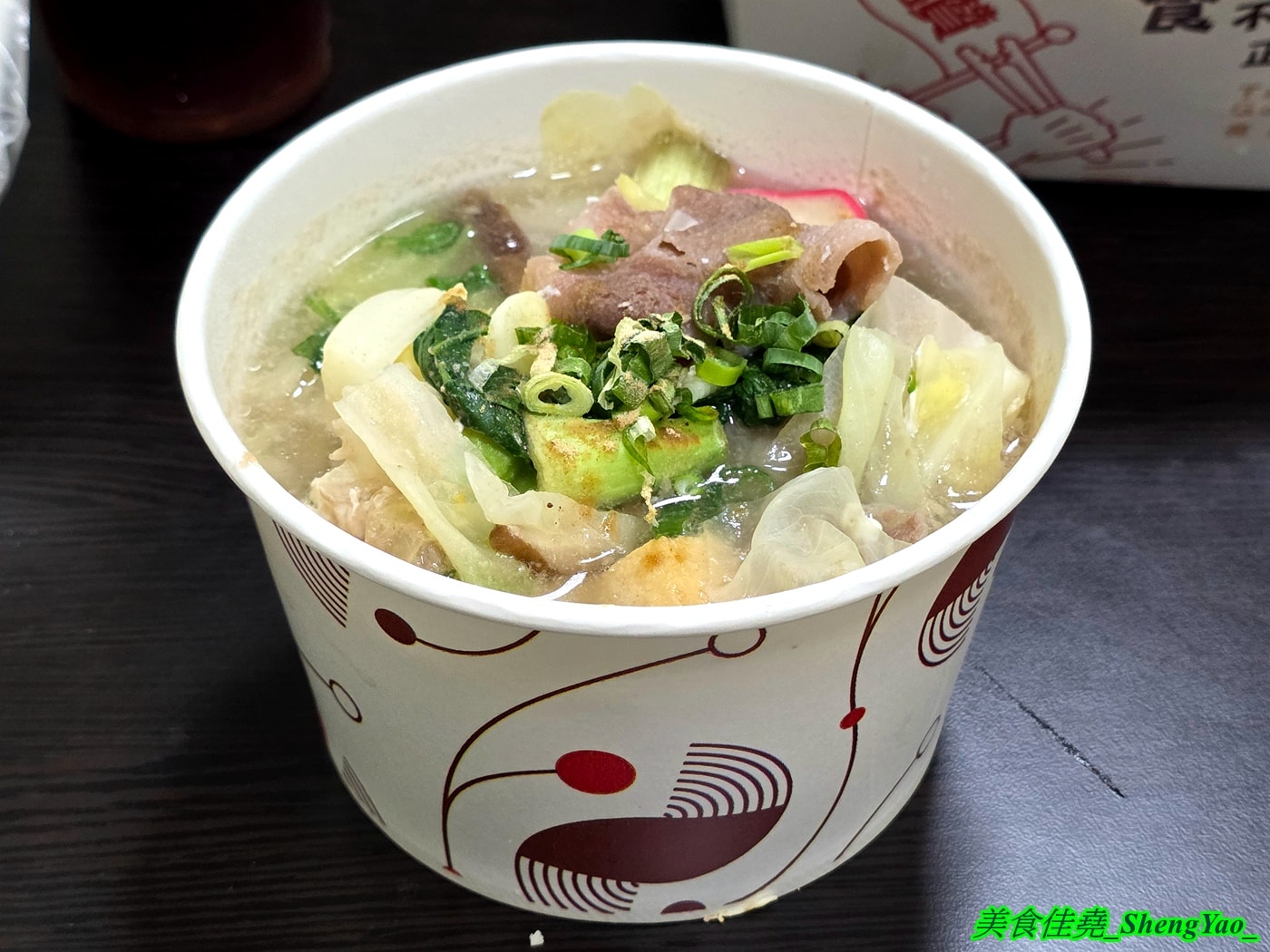 [台中梧棲]阿誠香雞排 – 被雞排炸物耽誤的熱炒店，明明是雞排店，卻有賣炒飯炒麵和熱炒燒烤，重新裝潢有內用區了。