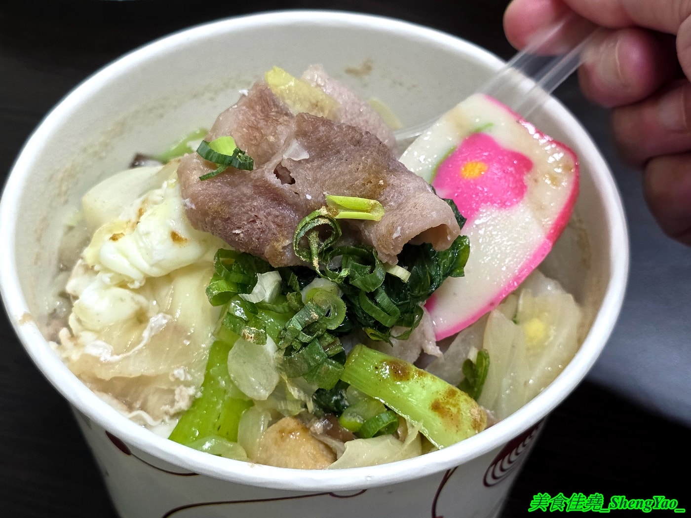 [台中梧棲]阿誠香雞排 – 被雞排炸物耽誤的熱炒店，明明是雞排店，卻有賣炒飯炒麵和熱炒燒烤，重新裝潢有內用區了。