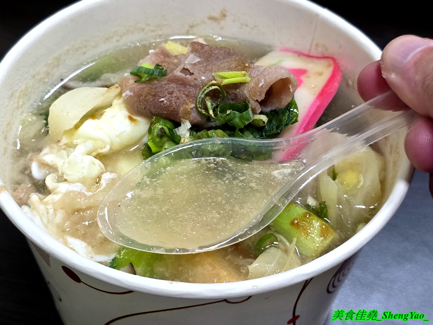 [台中梧棲]阿誠香雞排 – 被雞排炸物耽誤的熱炒店，明明是雞排店，卻有賣炒飯炒麵和熱炒燒烤，重新裝潢有內用區了。