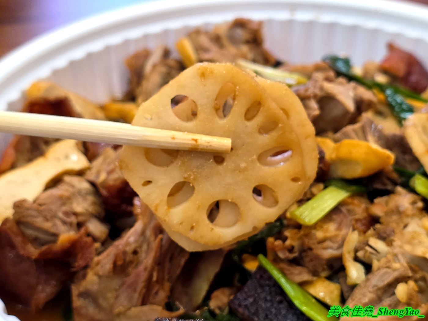 [台中太平]鴨大哥港式脆皮烤鴨 太平店 – 從海線沙鹿發跡的傳奇烤鴨店，吃法多樣，口味獨特，太平店有設置內用區還有賣燒鴨飯、叉燒飯。