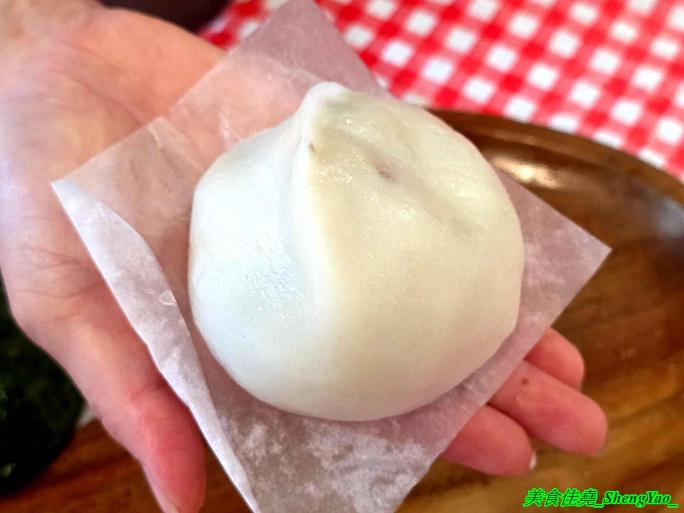 [台中清水]外婆的包粿 – 海線罕見的客家美食，當日現包客家菜包和艾草粿，口味多樣，用料實在，內餡包好包滿，一次買十顆還會送一顆。