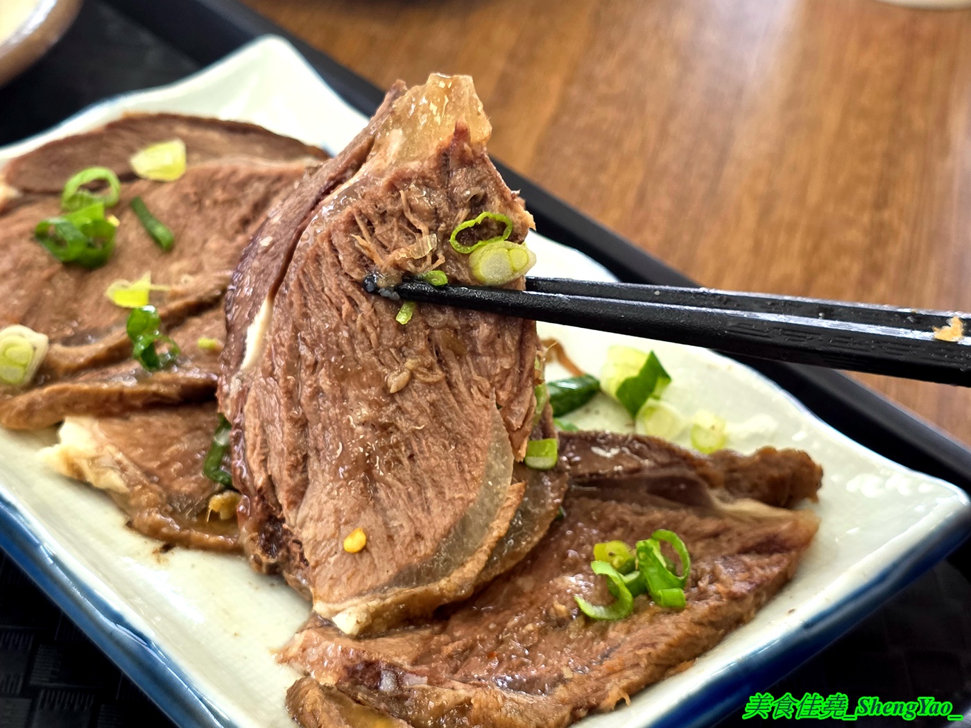 [台中沙鹿]虎拉撒什錦麵 – 彰化開過來的古早味什錦麵，還有芋頭米粉湯和多樣特色小菜，用料實在大份量，口味較為清淡。