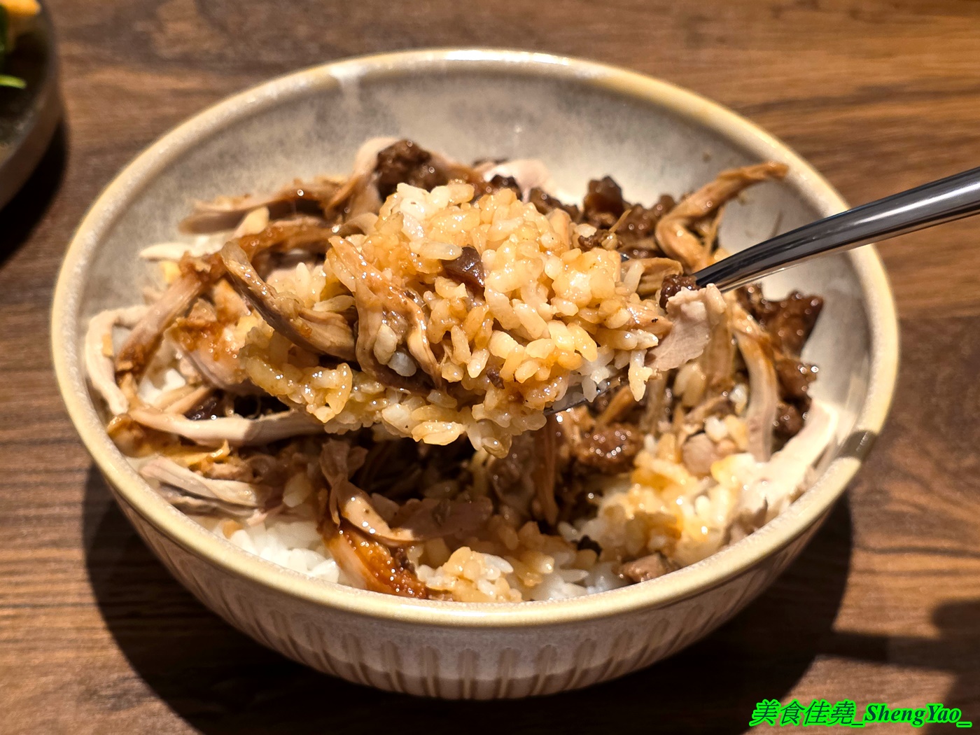 [台中清水]好料日常 – 海線清水罕見的文青風手路菜餐館，有單人份主食也有多人手路菜及海鮮料理，用餐環境猶如咖啡廳，氛圍感十足。