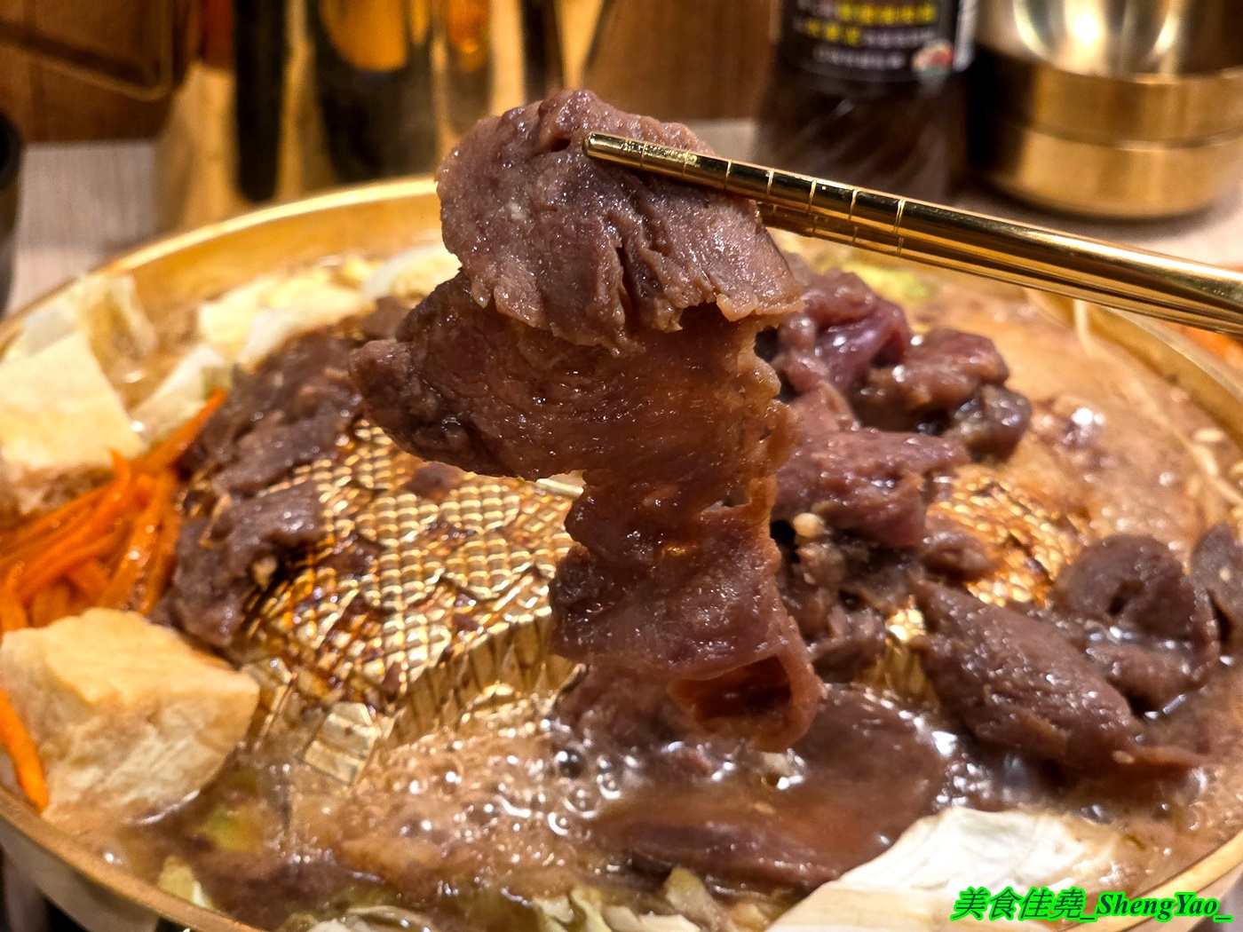 [台中沙鹿]韓滋銅盤烤肉 – 海線沙鹿新開幕韓式銅盤烤肉，各種肉類海鮮銅盤烤肉均一價只要199元，自助吧有六樣小菜加上白飯甜湯飲料霜淇淋無限供應。
