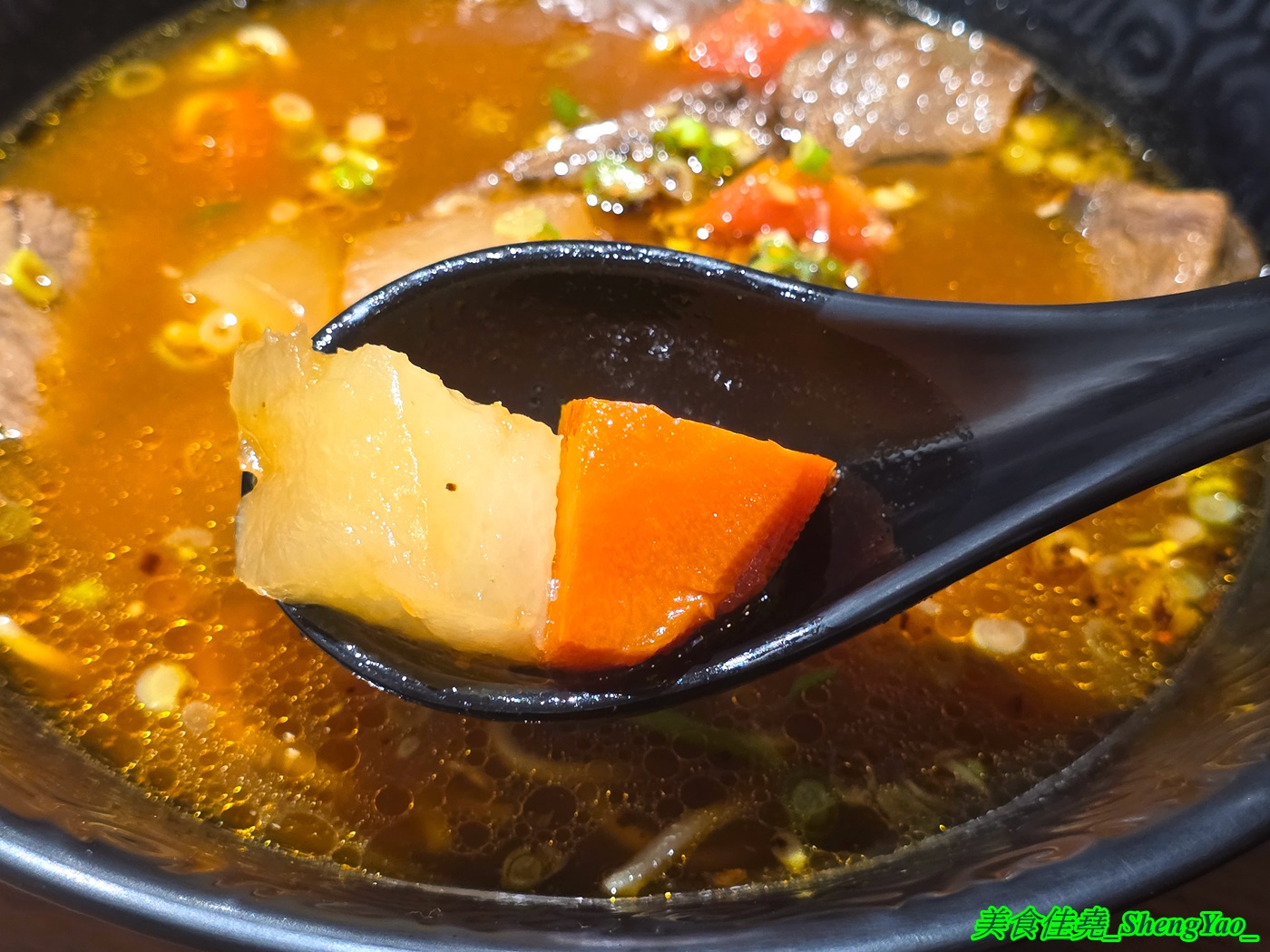 [台中大肚]66牛肉麵 – 海線大肚在地的職人牛肉麵，品項不多但好吃，老闆很有個性。