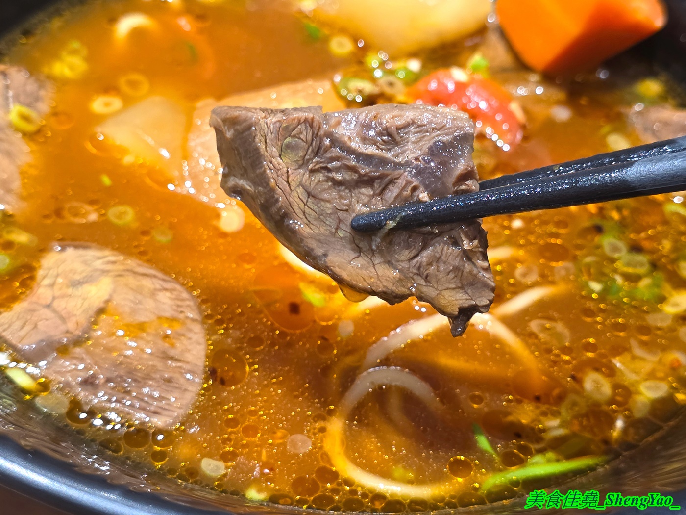 [台中大肚]66牛肉麵 – 海線大肚在地的職人牛肉麵，品項不多但好吃，老闆很有個性。