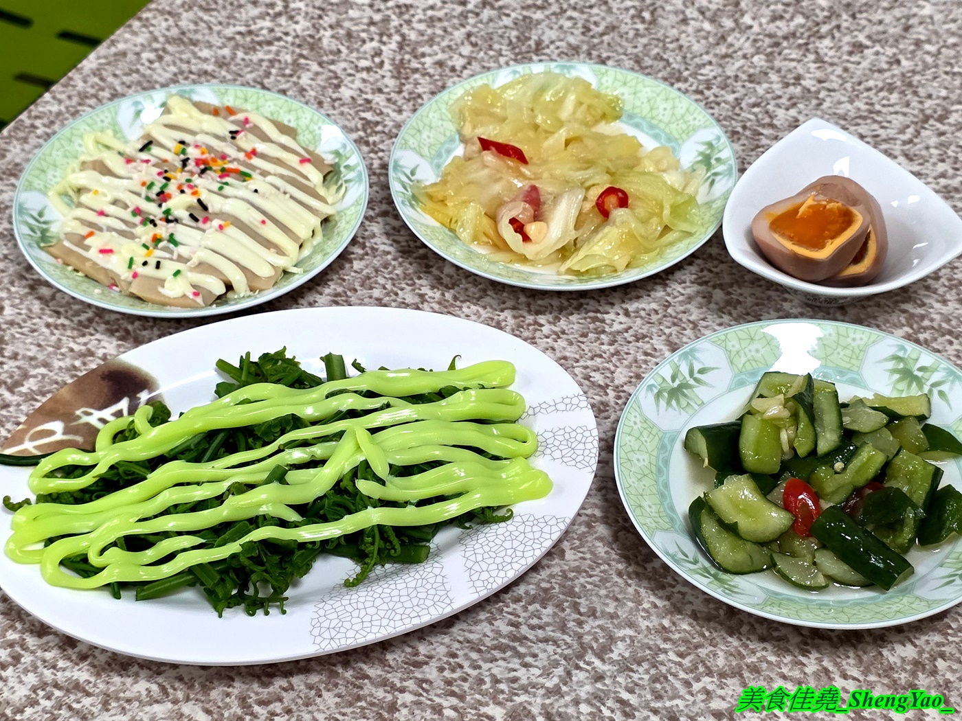 [台中沙鹿]66蜜汁燒烤 – 海線新開幕蜜汁燒烤店，燒烤10元起還有賣冷盤涼菜，附設內用區可內用，營業到半夜1點。