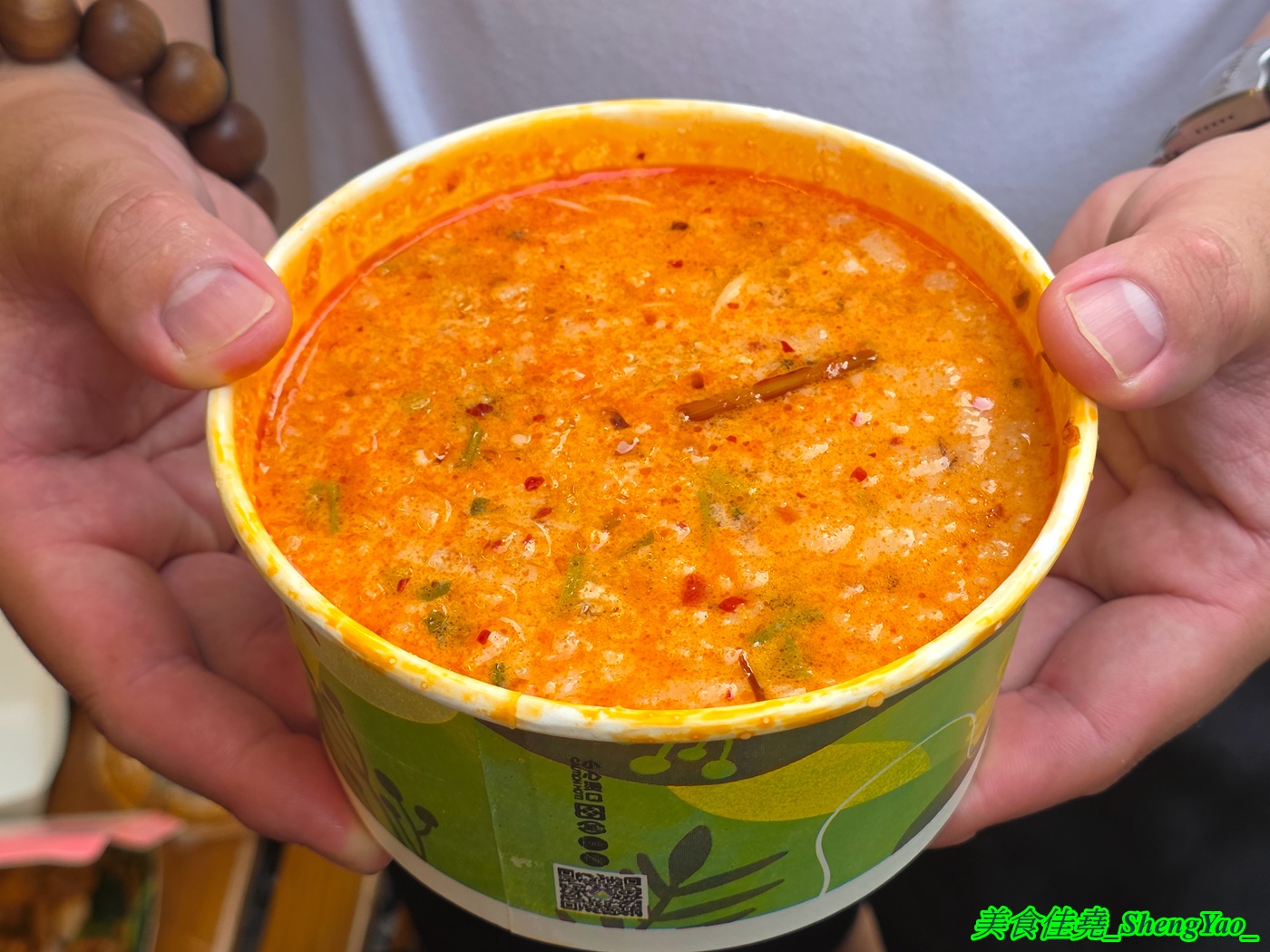 [台中清水]清水打拋飯 – 清水在地隱藏版美食，泰國闆娘好吃打拋豬肉飯，還有鴨肉丸炒紅咖哩飯也很推，大份加荷包蛋不到百元超佛心。